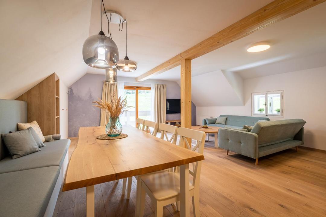 Apartmany U 3 Zbuju Malenovice  Εξωτερικό φωτογραφία